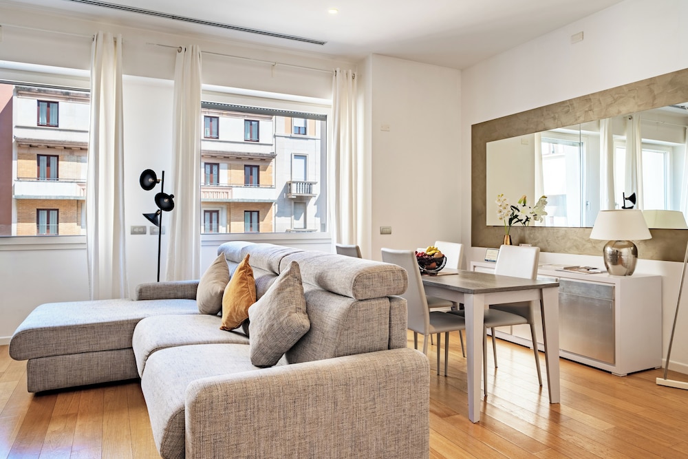 Superior Apartment, 1 Queen Bed with Sofa bed, Piazza Santa Maria Beltrade 1