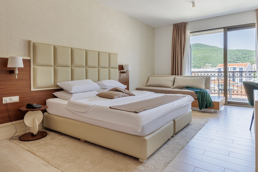 Standard Triple Room photo 1