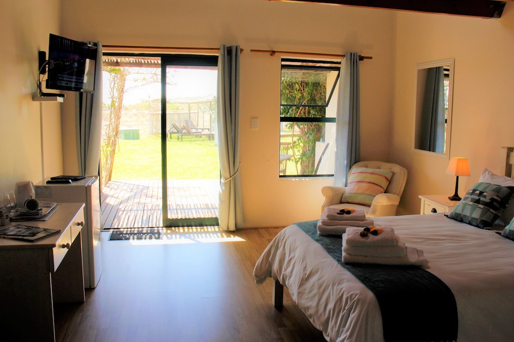 Basic Double Room photo 1