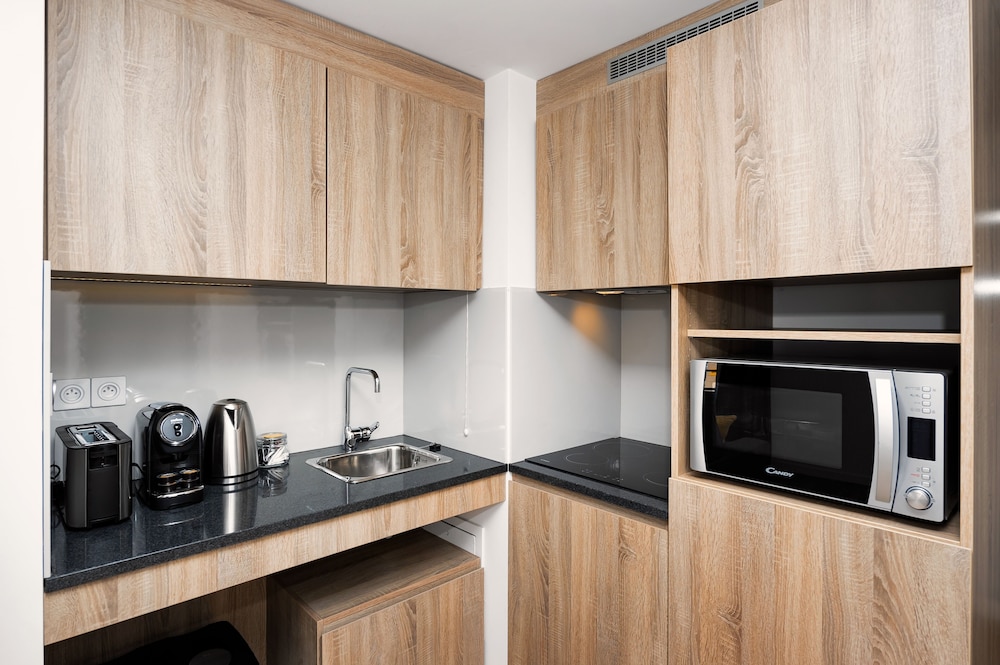 Duplex, 1 Bedroom - Photo 6