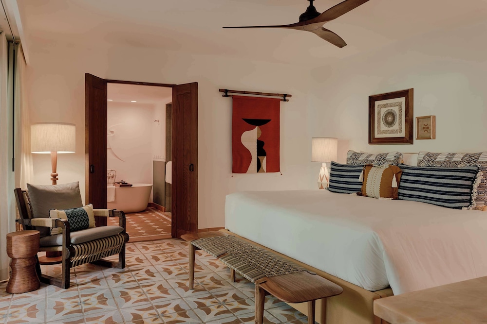 Garden View Premium Suite - Photo 3