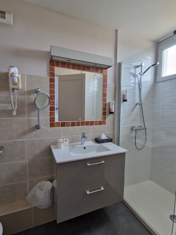 Superior Double Room - Photo 5