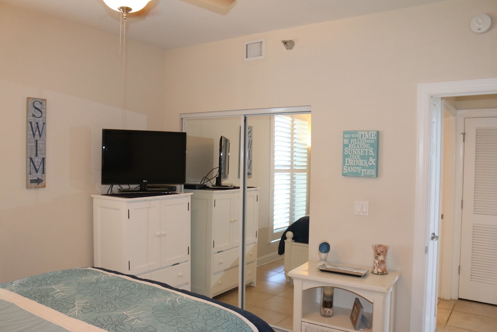 Condo, 3 Bedrooms photo 1