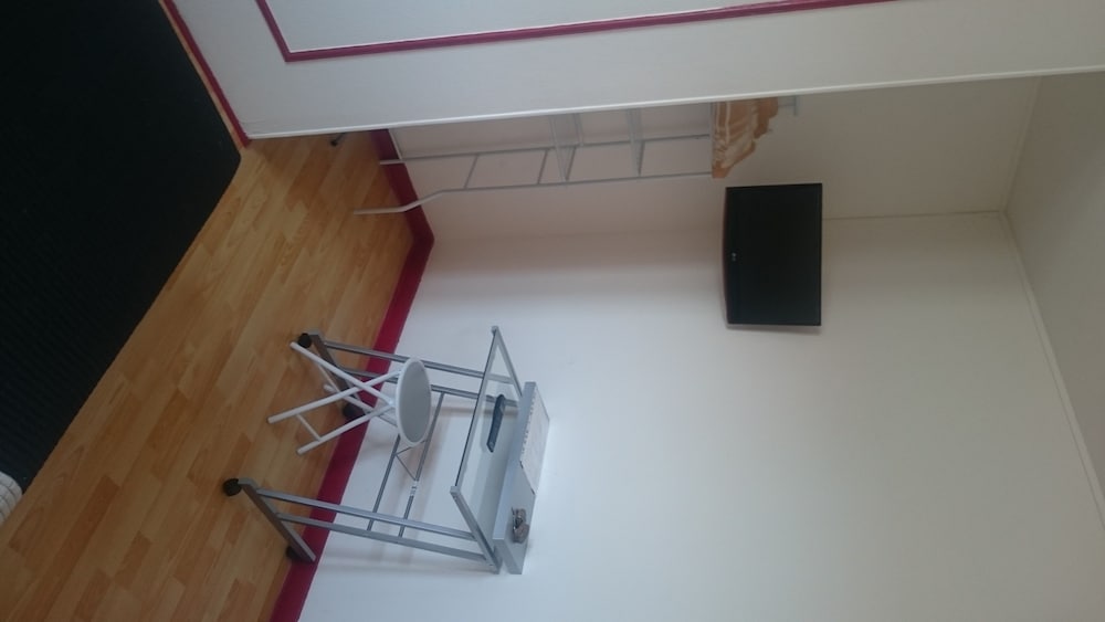 Economy Double Room photo 3