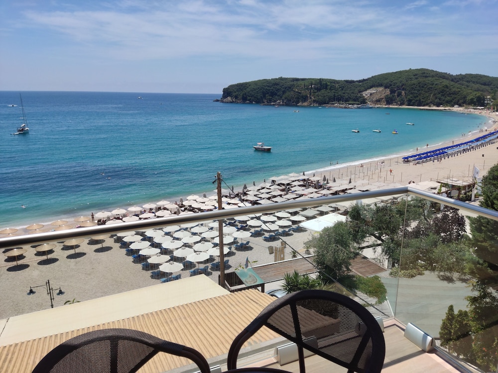 Family Room, Sea View - Photo 7