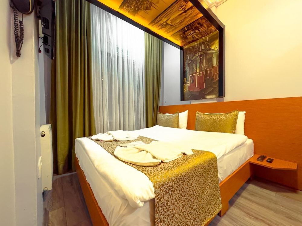 Standard Room photo 3