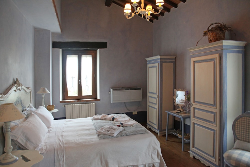 Room photo 1