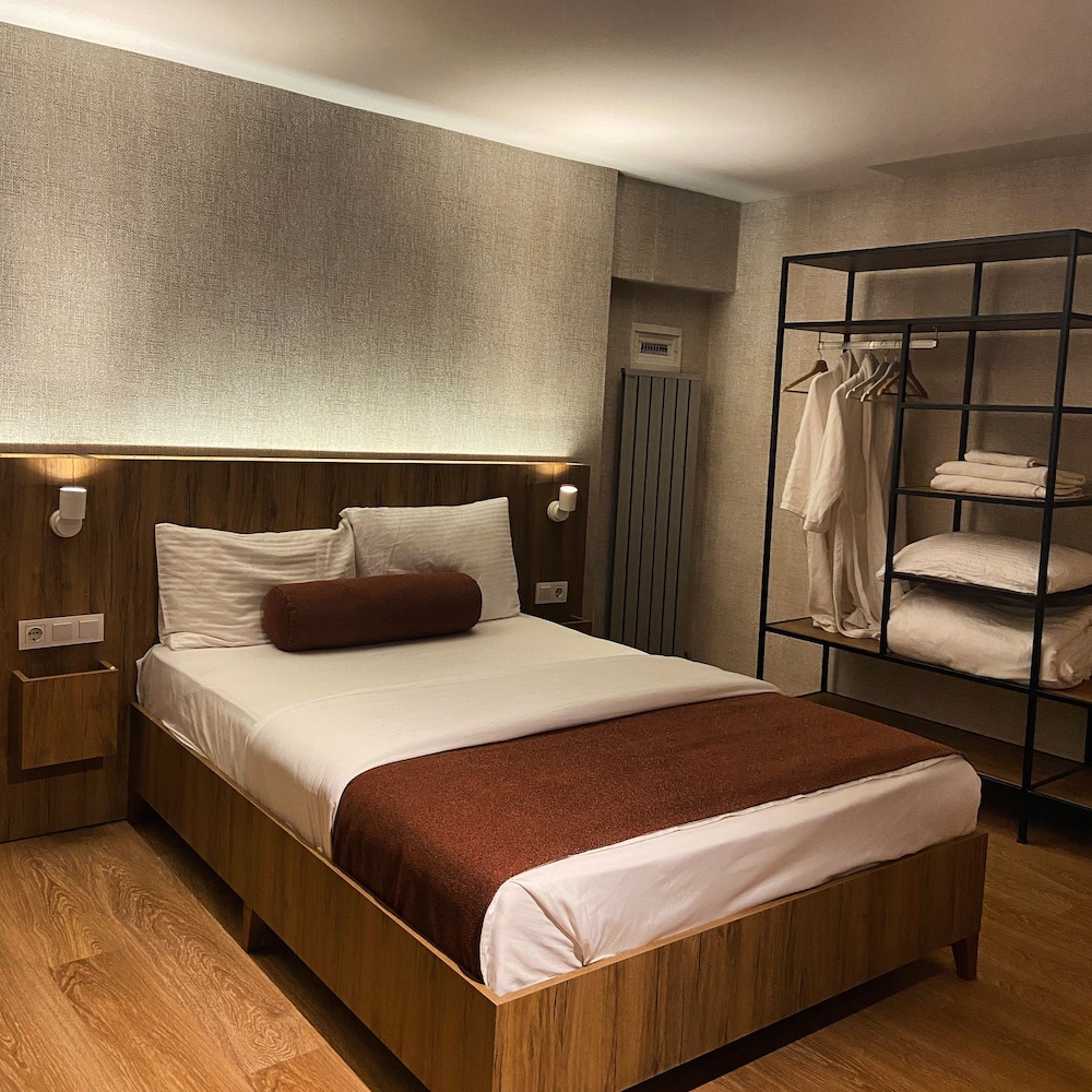 Deluxe Triple Room photo 1