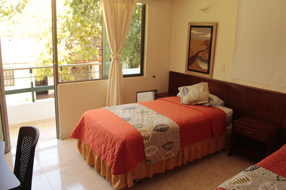 Standard Triple Room, Multiple Beds, Accessible, Non Smoking photo 3