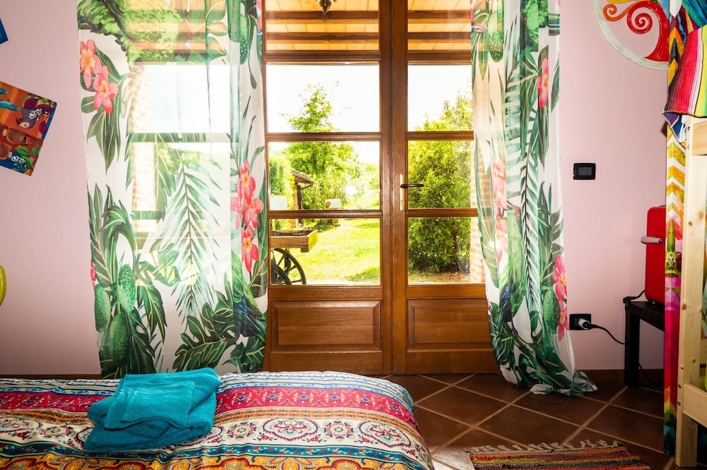 Superior Room, Accessible, Courtyard View photo 1
