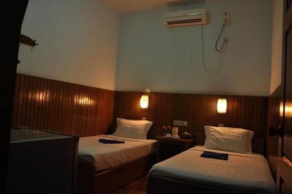 Standard Double or Twin room with Shared Bath Room photo 1
