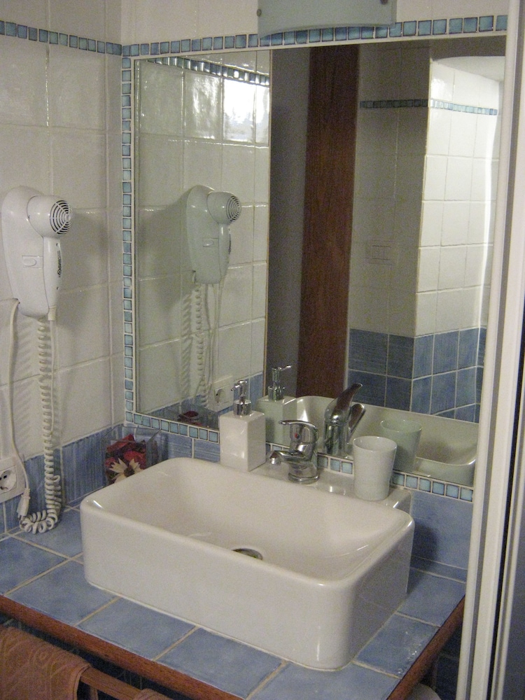 Superior Double Room, Private Bathroom photo 2