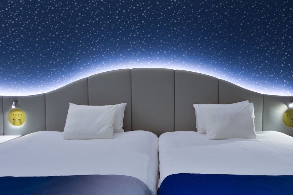 Starry Room 4 people- Non-Smoking