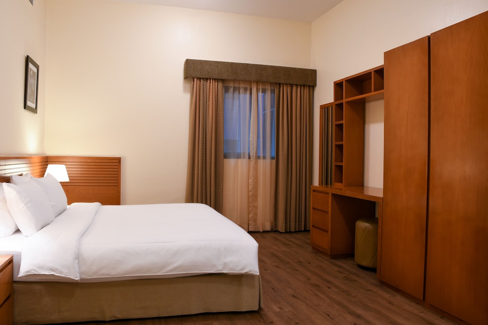 Suite, 1 King Bed, Non Smoking (1 Bedroom)