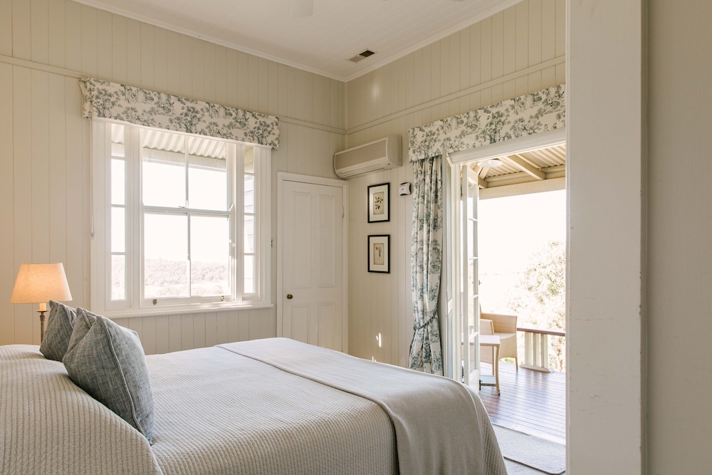 Valley View Room - Photo 3