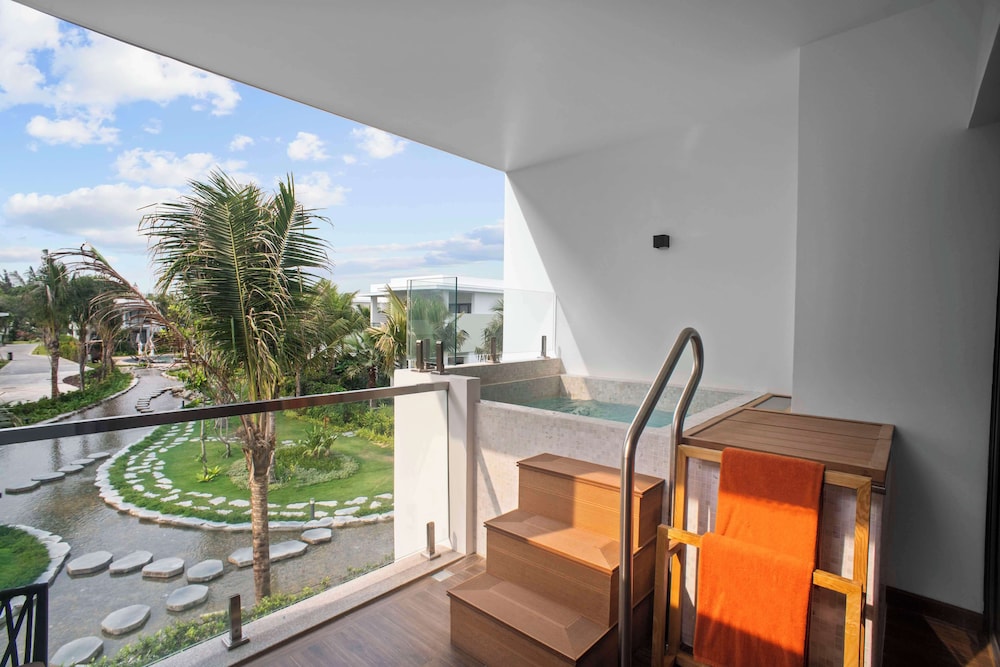 Suite, 2 Twin Beds, Garden View - Photo 5