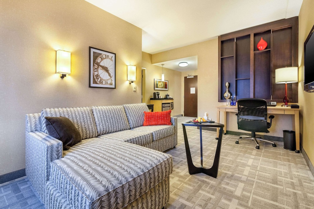 Suite, 1 Bedroom, Non Smoking photo 1