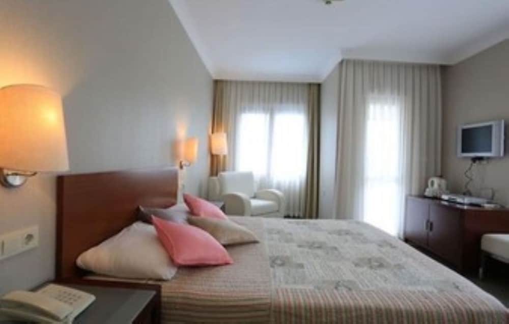 Standard Triple Room, 1 Bedroom photo 2