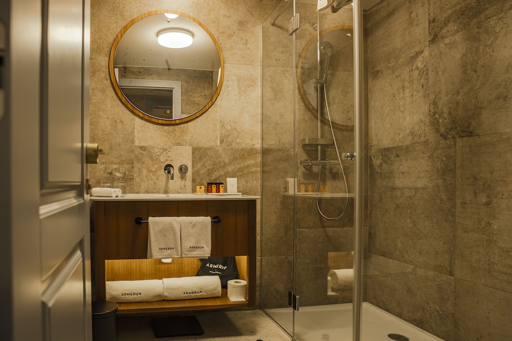 Superior Double or Twin Room, Terrace, City View, photo 6