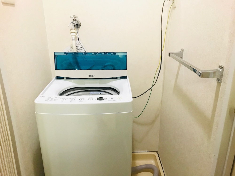 Standard Triple Non Smoking with Solaniwa Admission (No Housekeeping) - Photo 4