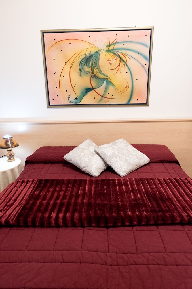 Traditional Double or Twin Room, Mountain View photo 1