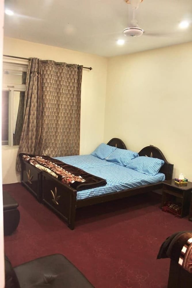 Standard Double Room - Photo 6