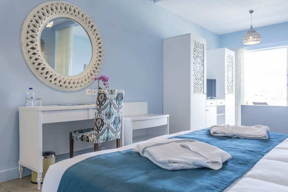 Junior Suite, Private Pool, Sea View photo 1