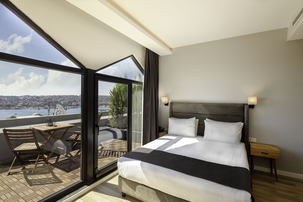 Deluxe Room, Terrace photo 3