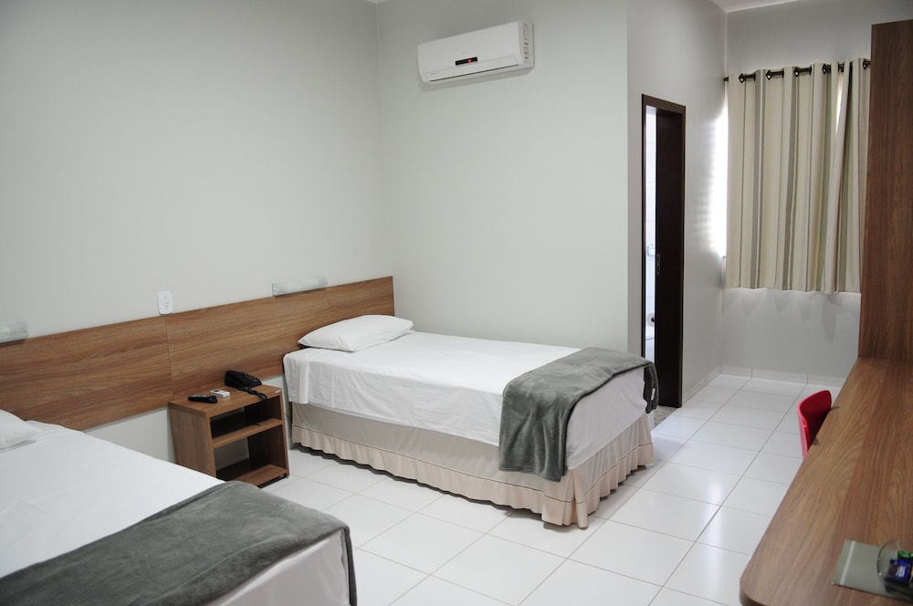 Luxury Double or Twin Room, Refrigerator photo 2