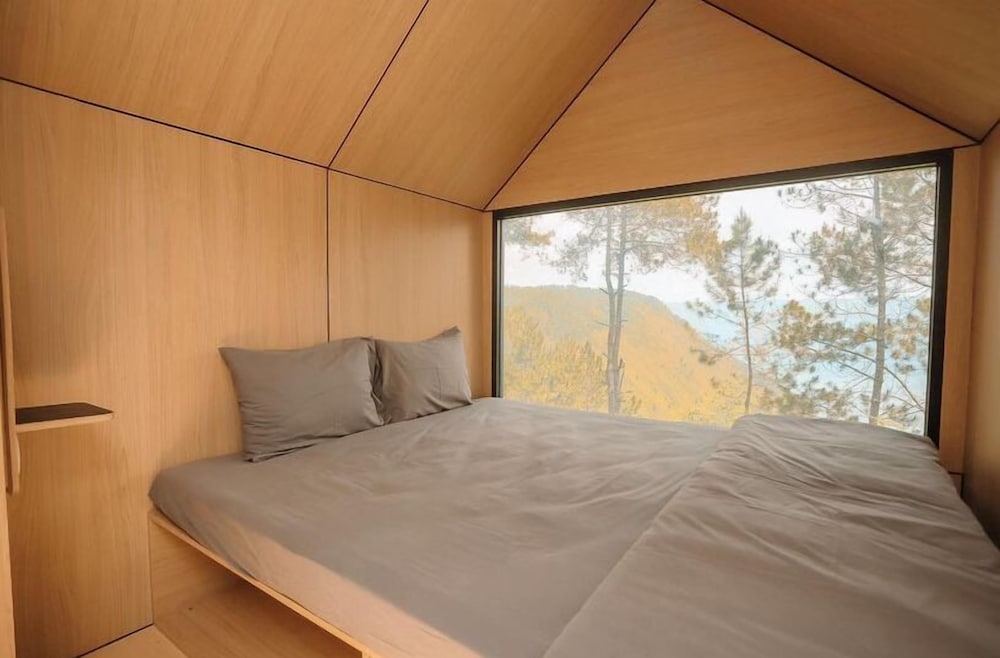 Deluxe Cabin, 1 King Bed photo 1