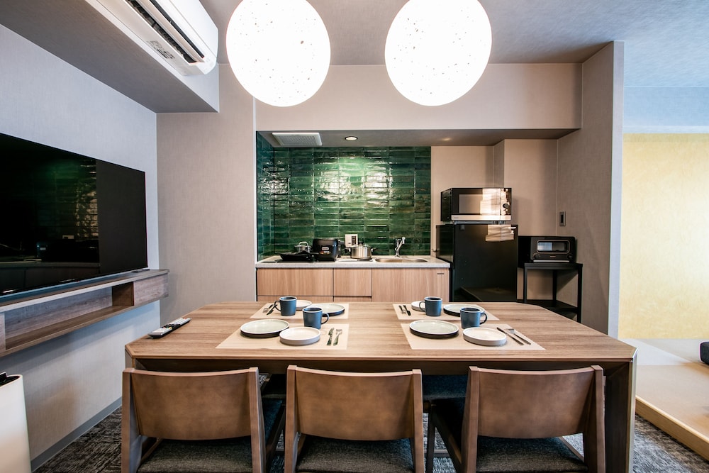 Superior Suite 1BR with 4beds (with Tatami Room), Non Smoking thumbnail 5