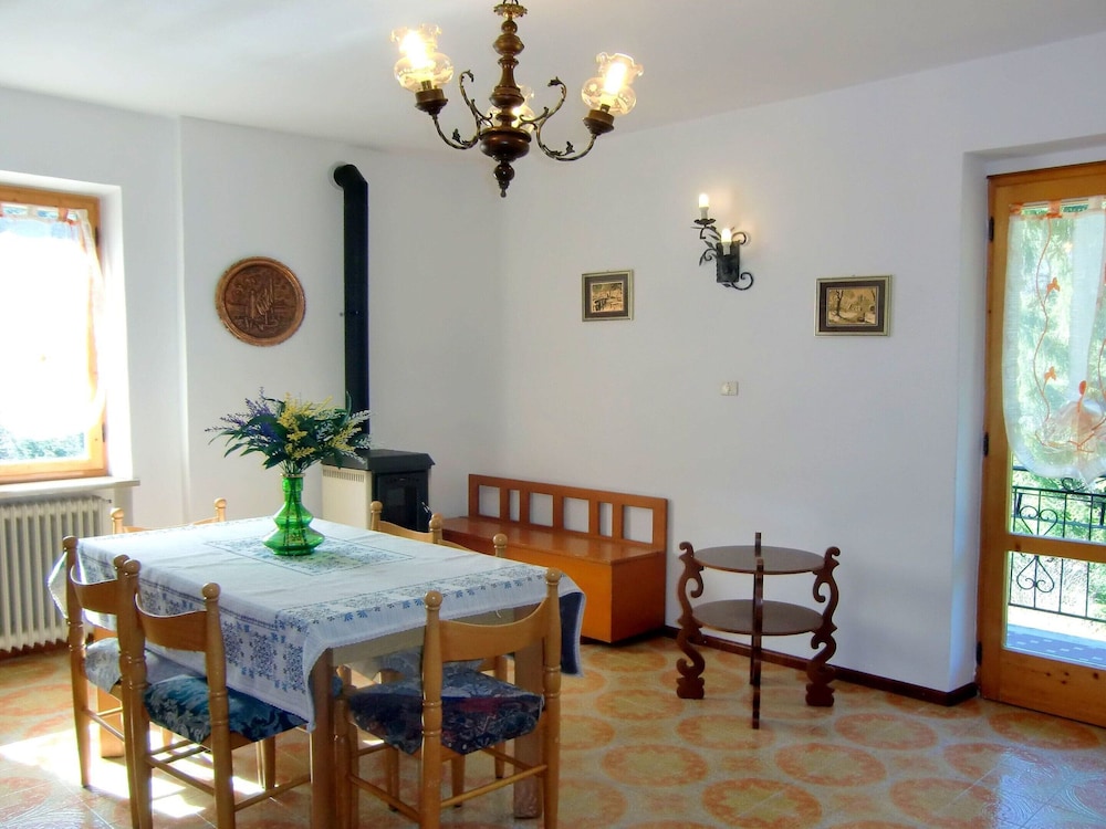 House photo 3