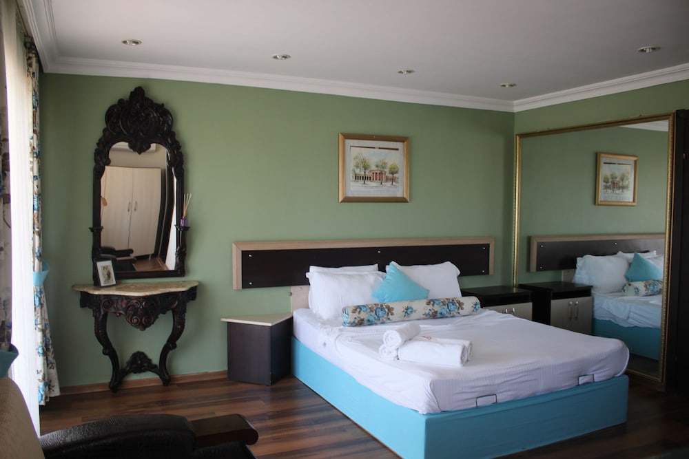 Standard Room photo 1