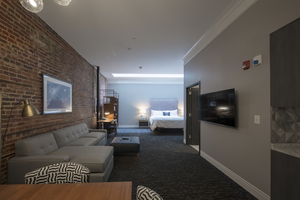 Trundle King Extended Stay photo 1