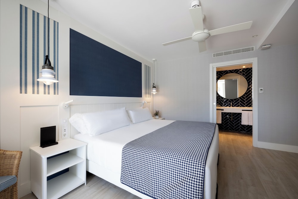 Premium Double Room, Terrace, Sea View - Photo 1