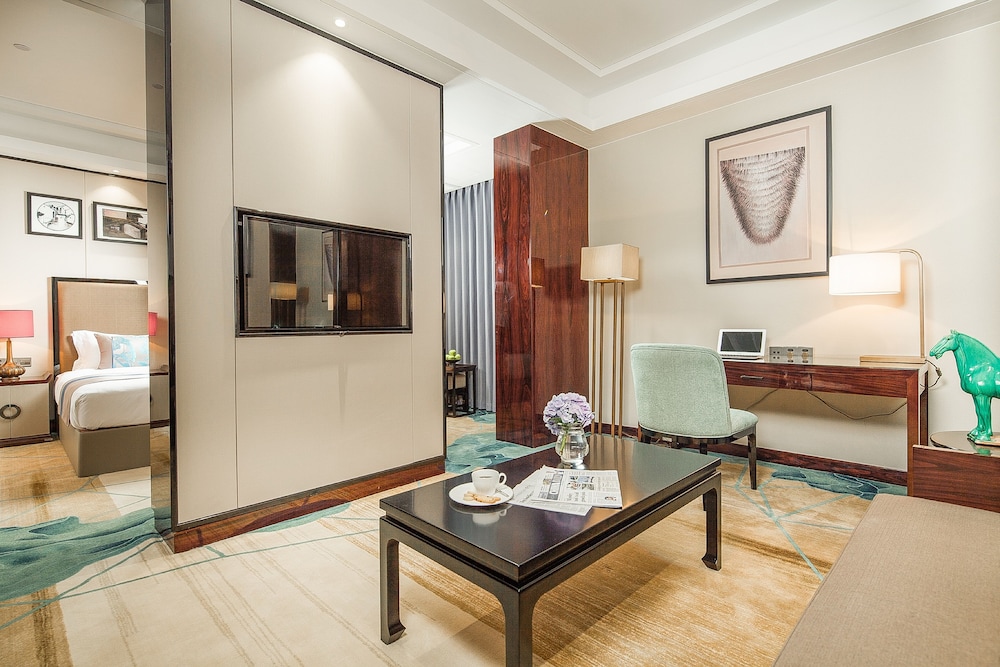 Superior Suite photo 1