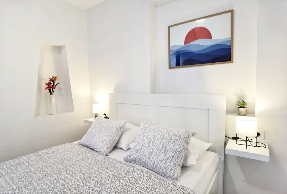 Apartment (Boutique Rooms - With Pool - 4 - R201)