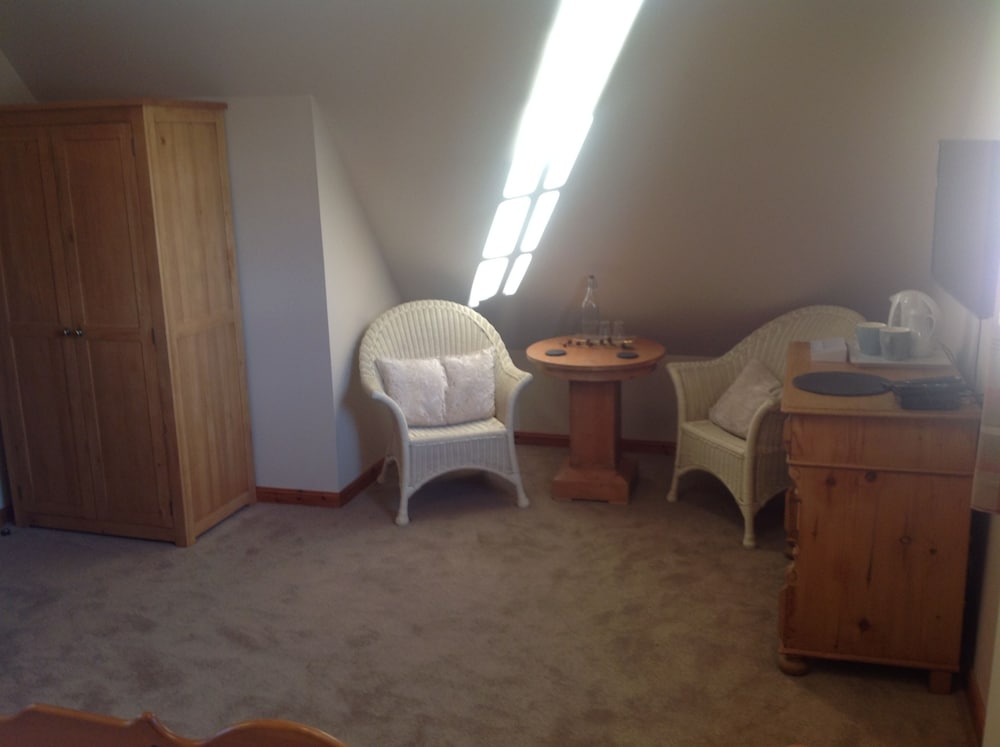 Deluxe Double Room, Lake View (Room 2) photo 2