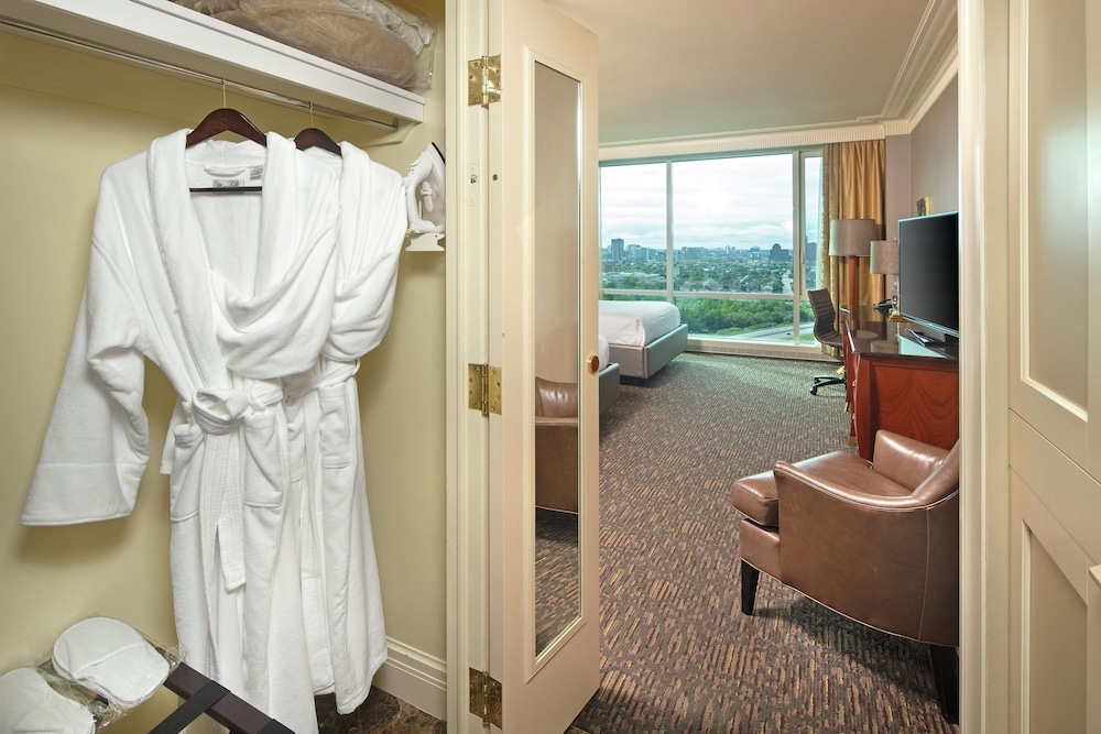 Room, Club Lounge Access photo 1