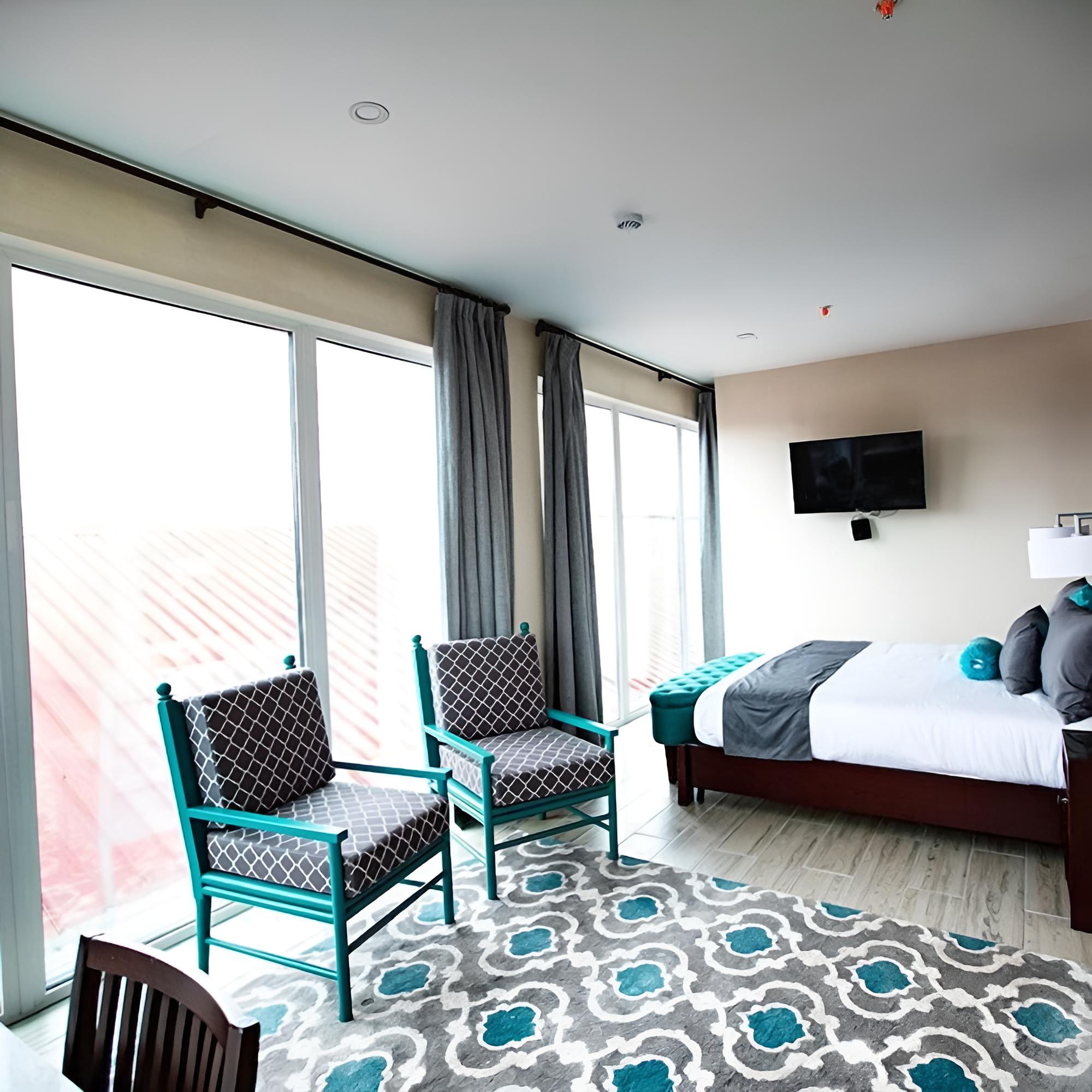 Executive Suite photo 2