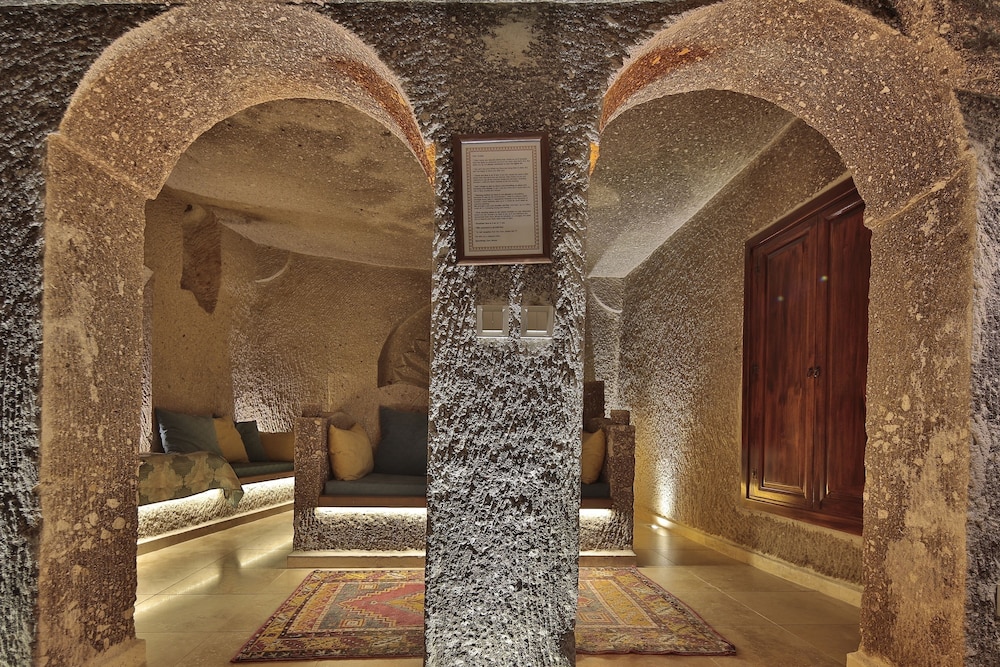 Beyzade Cave Suite photo 2