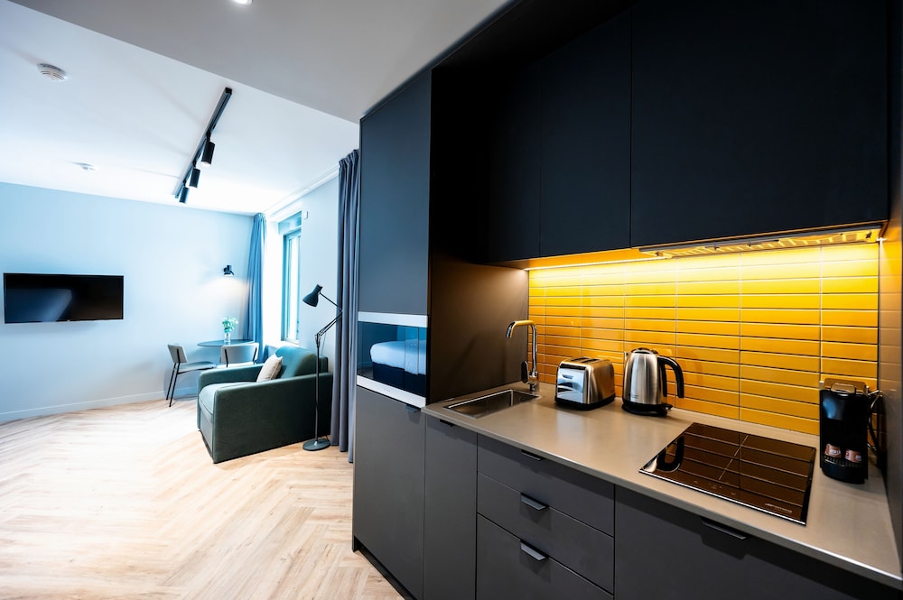 Studio Apartment (3 Adults) - Photo 7