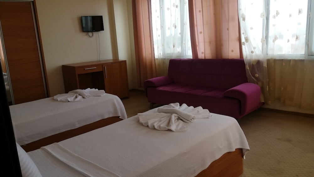 Suite photo 1