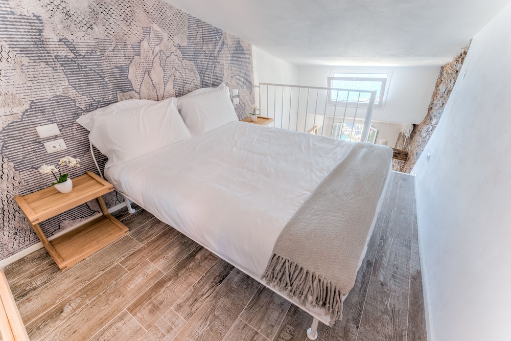 Luxury Apartment photo 1