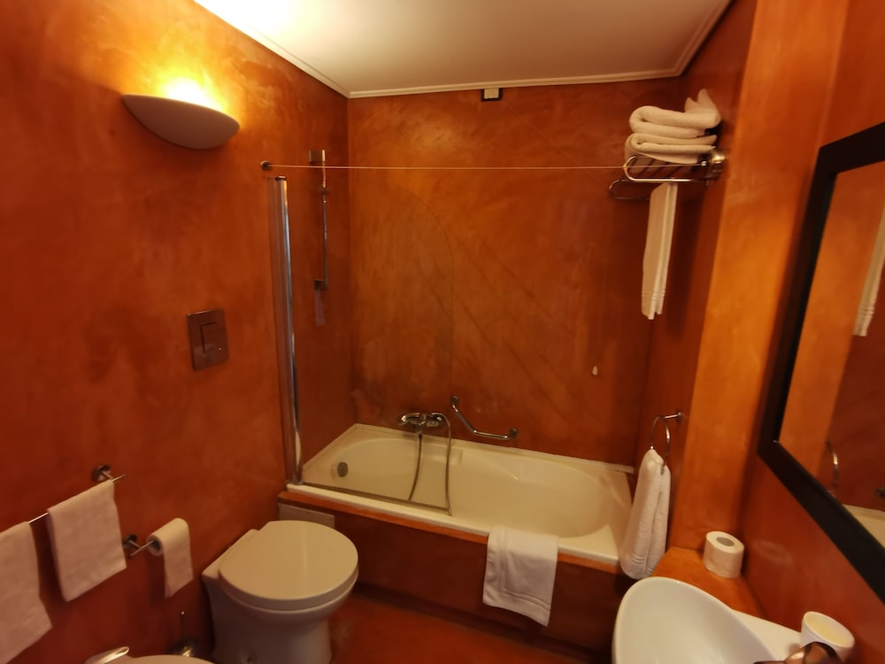 Standard Room, Non Smoking, Garden View photo 3