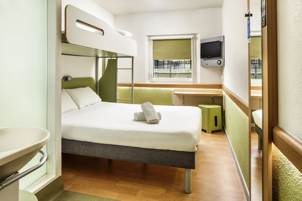 Triple Room, Multiple Beds photo 2