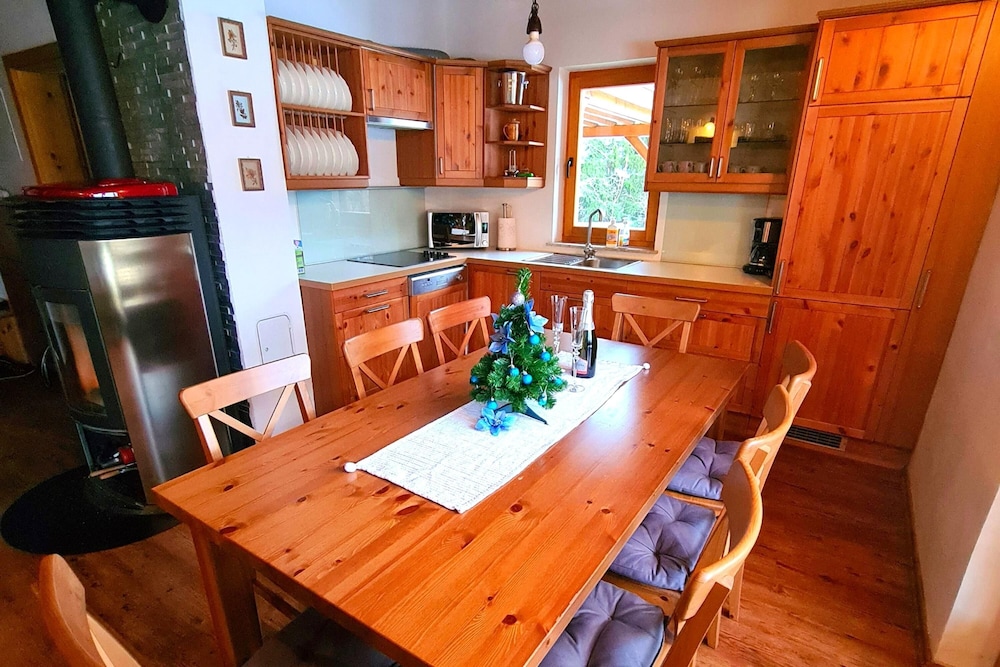 Family Chalet, 3 Bedrooms, Mountainside (Forester'S Hut With Whirlpool & Sauna) photo 1