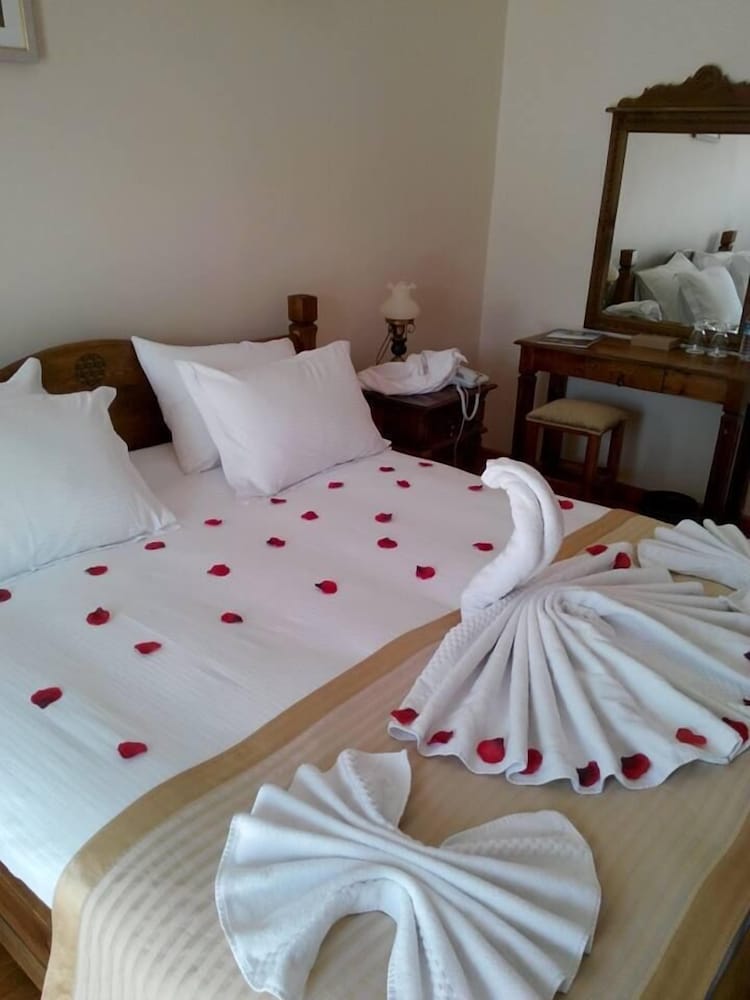 Standard Double Room photo 2