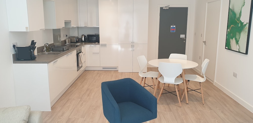 One Bedroom Apartment - Photo 9