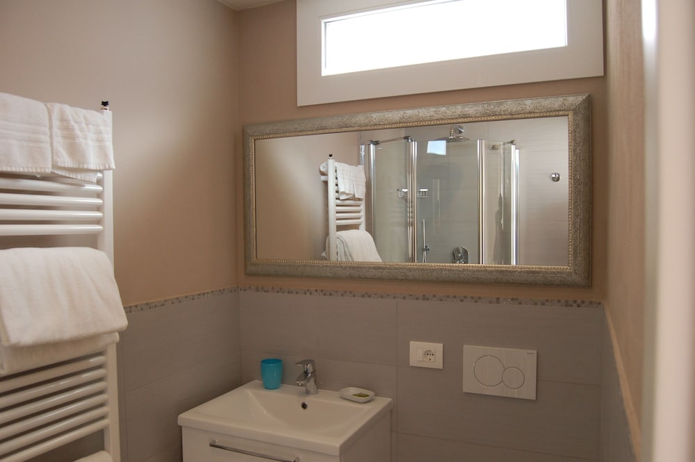 Comfort Double Room, Balcony, Lake View - Photo 5
